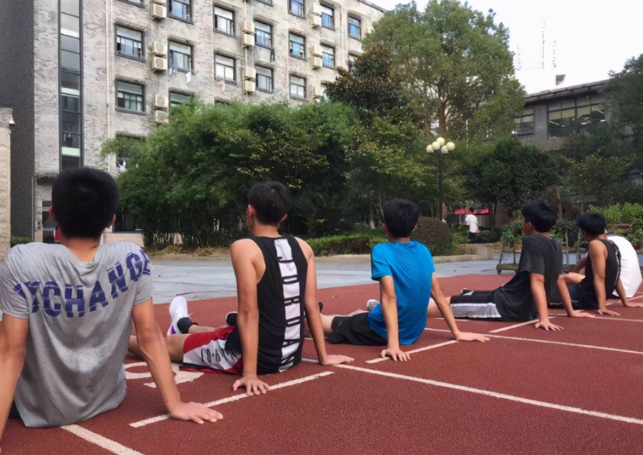 体育新生怎么训练身体—从零开始的真实蜕变