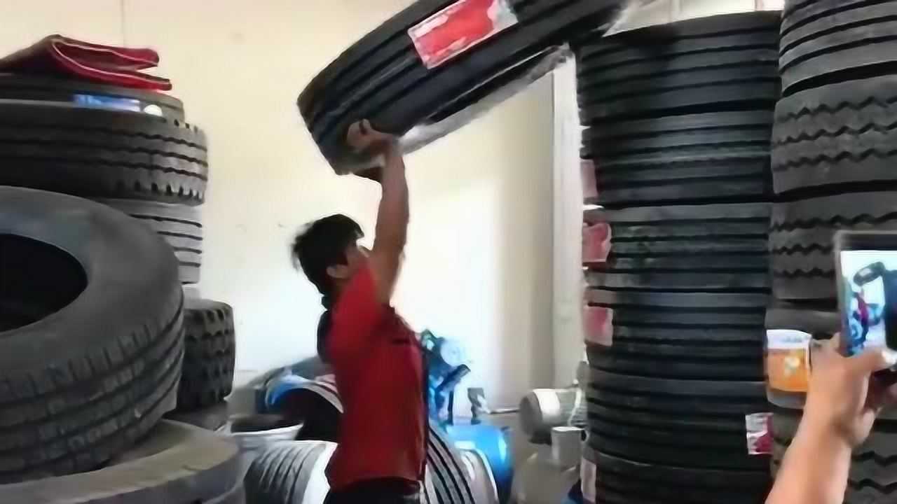 搞体育的怎么转行？别把自己当废铁，你身上的本事别人真学不来